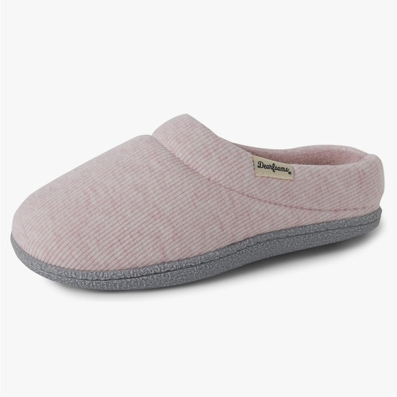 dearfoams Shoes - NWT Light pink & gray memory foam indoor/outdoor washable house slippers